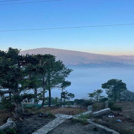 Hotel Maa Bhagwati Almora Exteriör bild