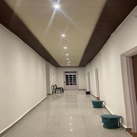 Hotel Maa Bhagwati Almora Exteriör bild